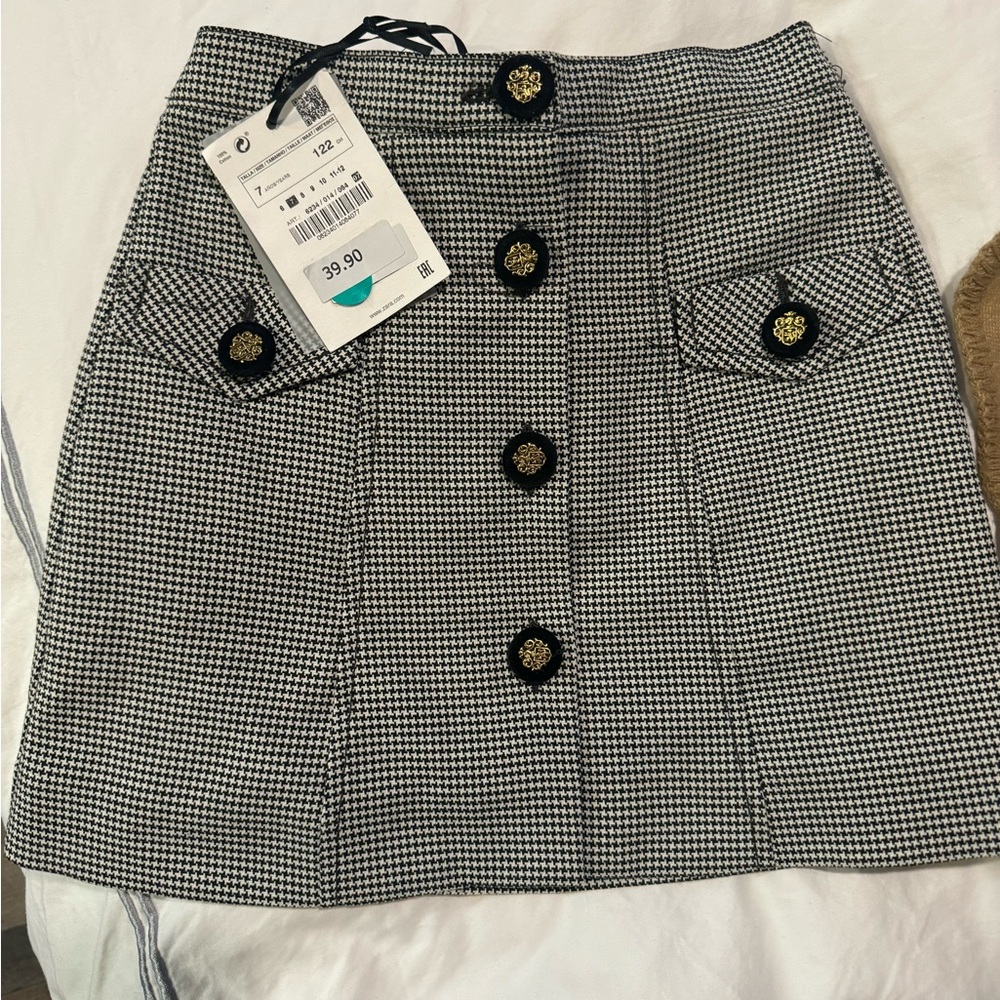 Zara Skirt BWNT Sz 7